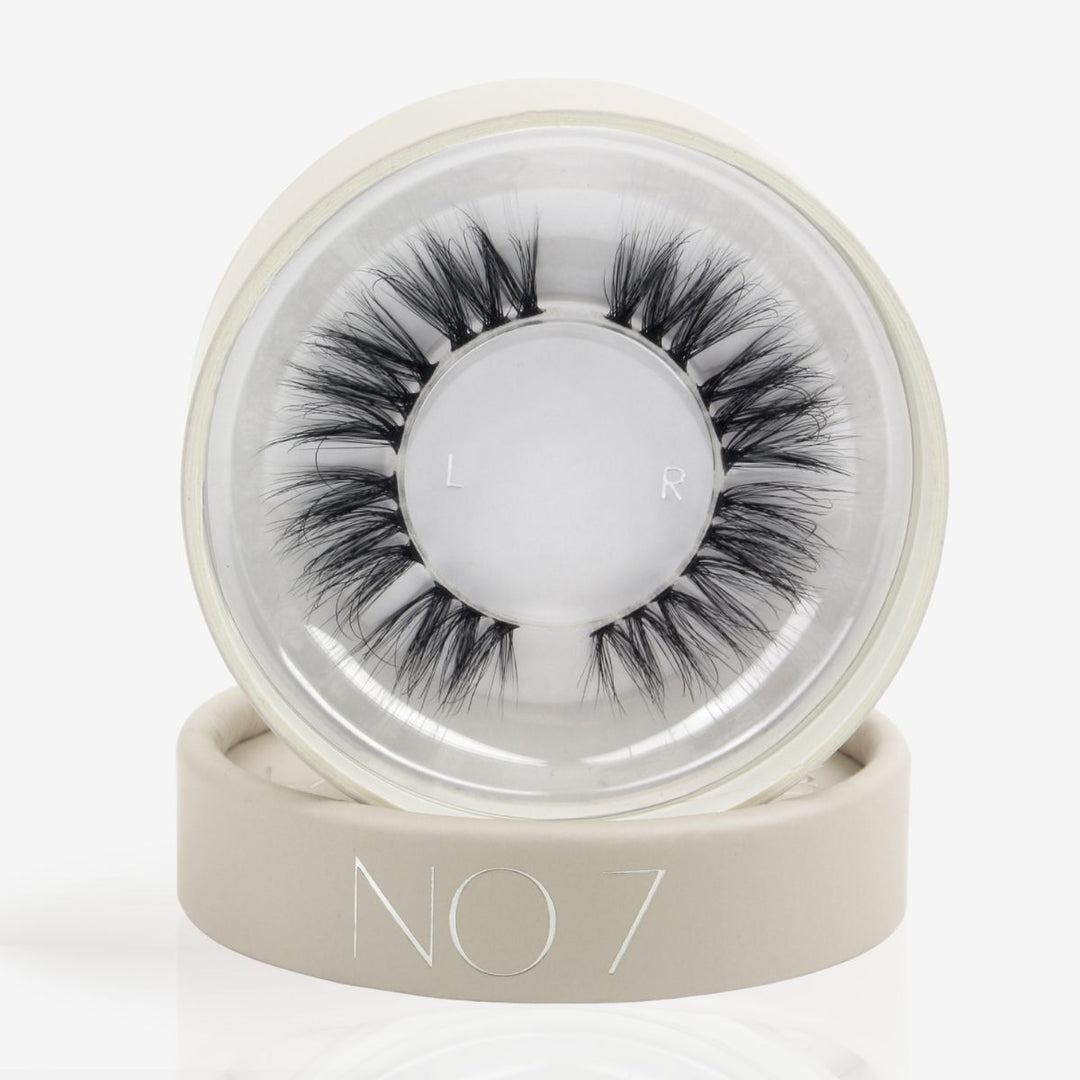 STARLIGHT DIY Lashes wispy Wimpernsegmente in MINI BOX von LASH CLUB