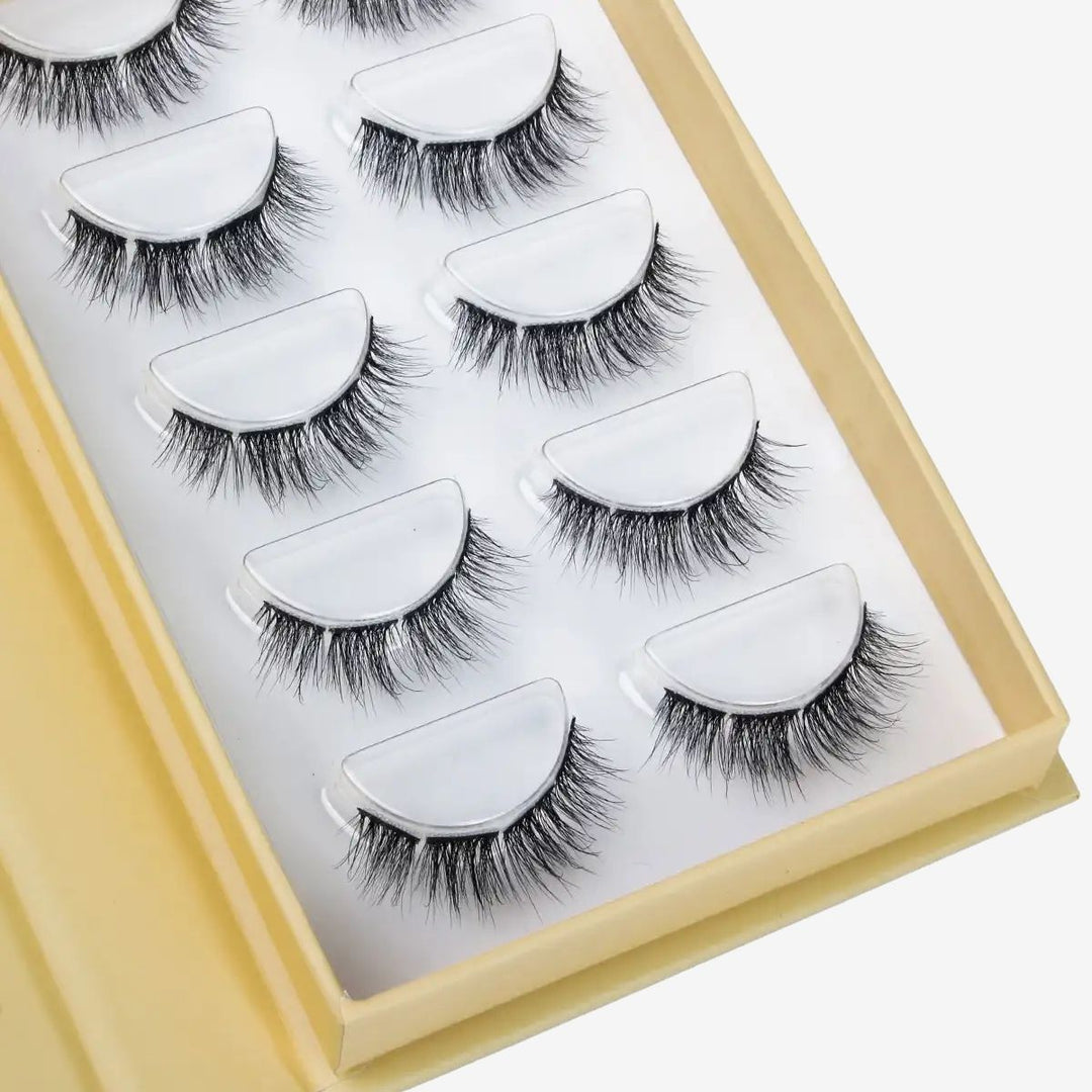 JUST RIGHT DIY Lashes Wimpernsegmente in Box von LASH CLUB